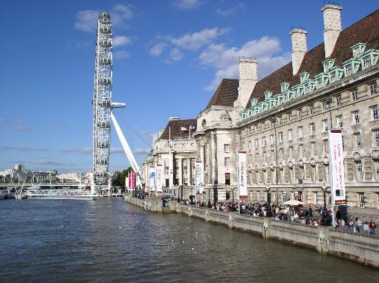 premier inn in london near london eye